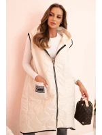 Dámská prošívaná vesta Plus Size s kapucí na zip světle béžová