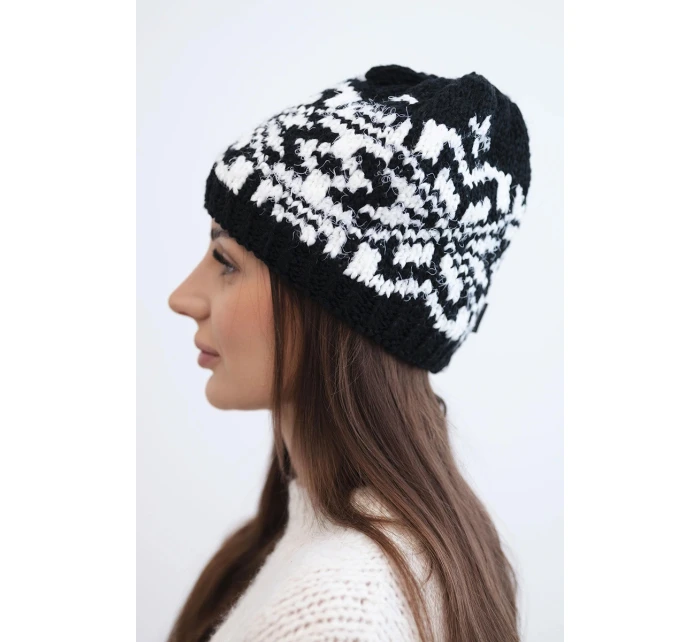 Zimná vlnená čiapka s nórskym vzorom K354 black+white
