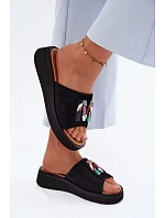 Kožené Semišové Dámské Pantofle s Ozdobou na Platformě Vinceza 66942 Černé