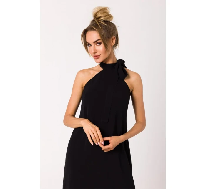 model 18383401 Šaty s výstřihem a zavazováním černé - Moe model 18383401 Šaty s výstřihem a zavazováním černé - Moe