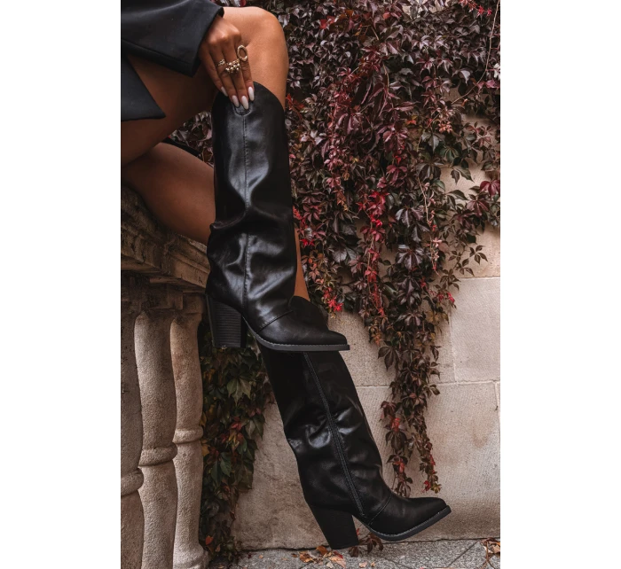 Dámske zateplené kovbojské čižmy Mavine na stĺpikovom podpätku - čierne Dámske zateplené kovbojské čižmy Mavine na stĺpikovom podpätku - čierne