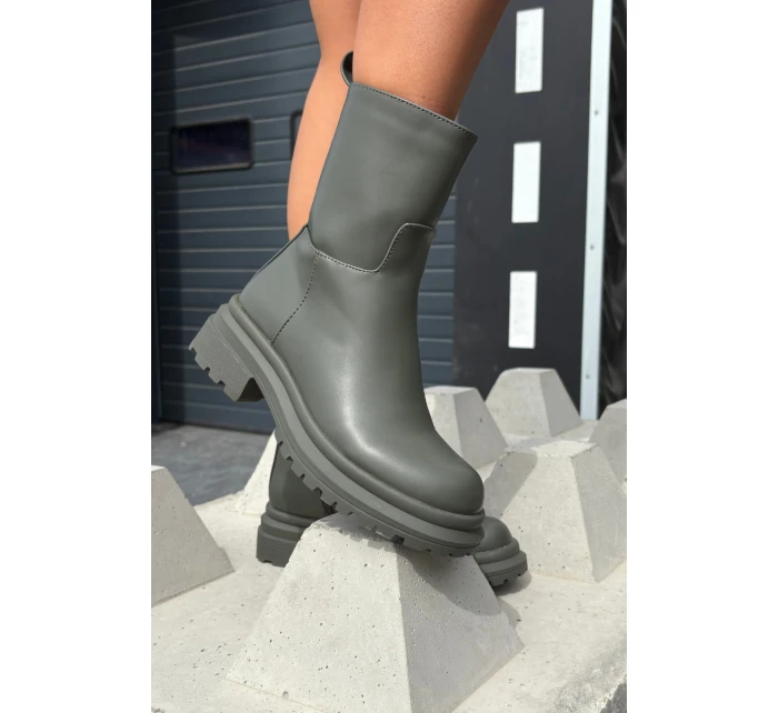 Dámské kotníkové boty na platformě a plochém podpatku Zelené model 21707361 - Boto