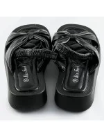 Černé sandály na platformě model 17349568 - Mix Feel