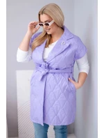Dámská vesta Plus Size prošívaná s páskem a límcem světle fialová