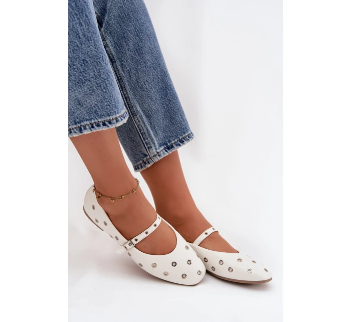 Dámské baleríny se prvky bílé model 21744520 - Boto