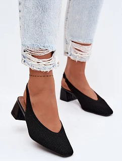 Materiálové dámské sandály na podpatku Černé model 22102921 - Boto
