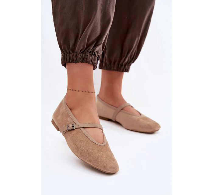 Balerínky model 226538 Krok vo veľkom štýle Balerínky model 226538 Krok vo veľkom štýle