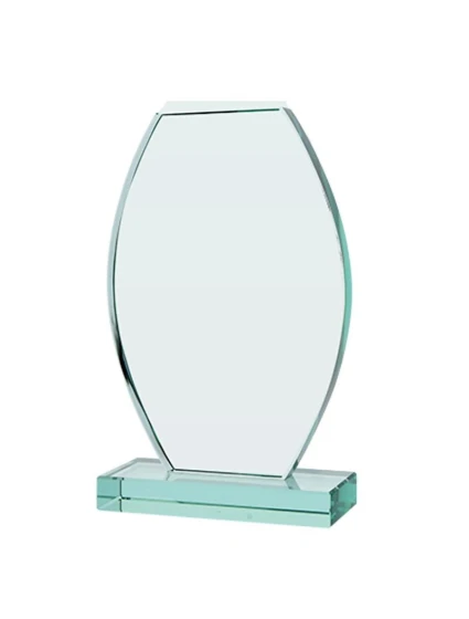 Sklenená trofej s matným podstavcom