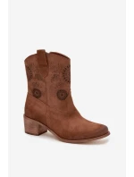 Semišové kožené dámské boty s výřezy na podpatku model 21713168 hnědé - Zazoo