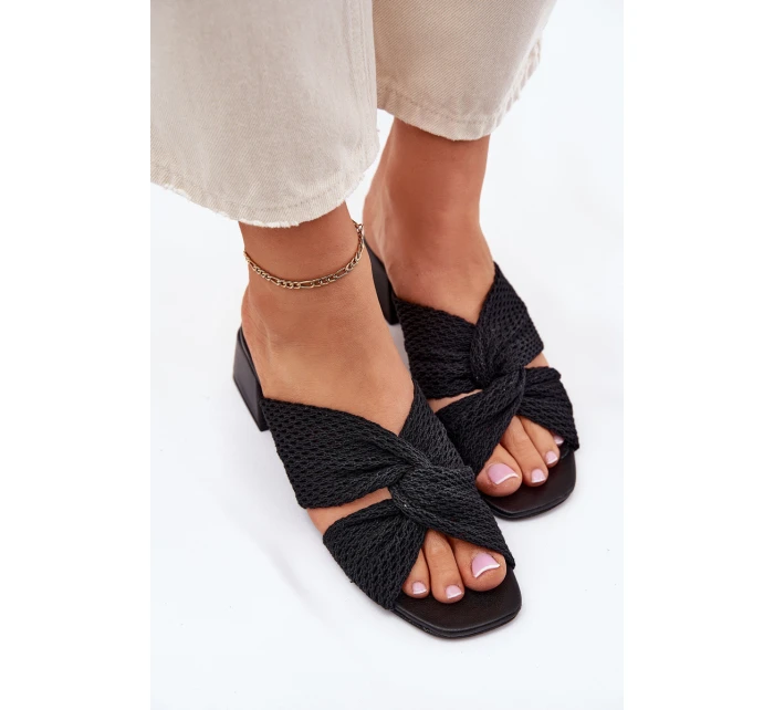Dámské sandály na klínku model 21699753 černé - Maciejka