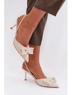 Dámské sandály na podpatku s mašlí světle béžové model 21997894 - Boto