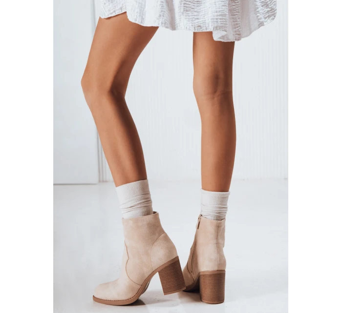 Dámské semišové béžové kozačky Dstreet model 21993975 - FashionStreet