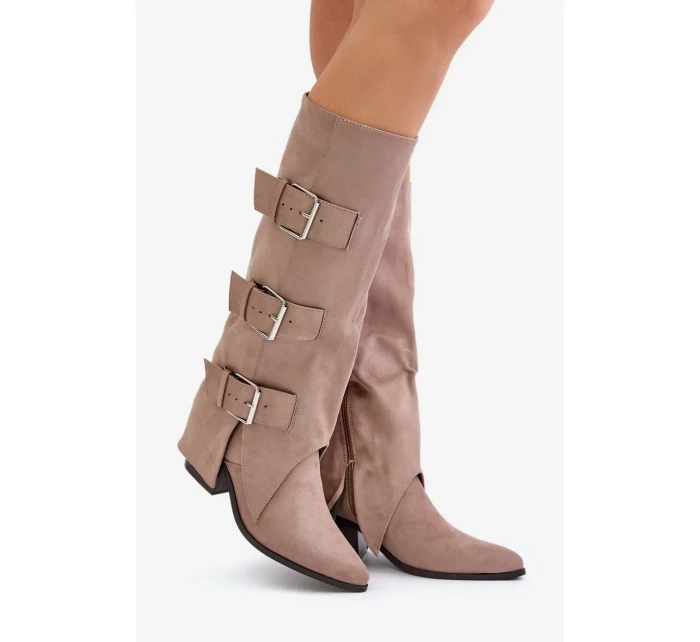 Topánky na podpätku s ohnutou holennou časťou a prackami Béžová Vamissa Topánky na podpätku s ohnutou holennou časťou a prackami Béžová Vamissa