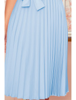 LILA - Svetlo modré dámske plisované šaty s krátkymi rukávmi 311-8