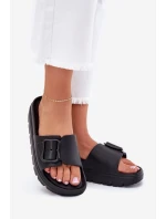 Dámské Pěnové Pantofle Na Platformě S Přezkou Černé model 21701787 - Boto Dámské Pěnové Pantofle Na Platformě S Přezkou Černé model 21701787 - Boto