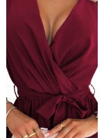 dámské šaty ve vínové bordó barvě s dekoltem model 17862834 - numoco