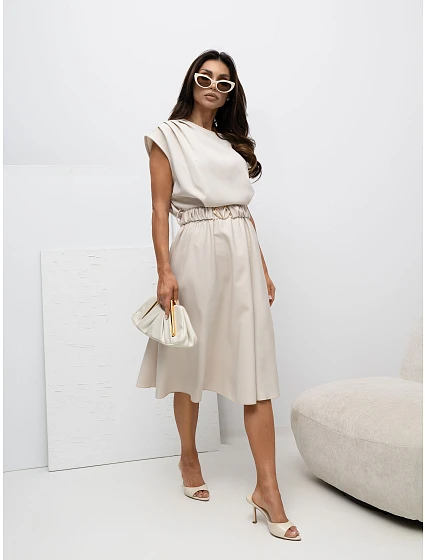 Sukienka MI SK  jasny beżowy model 22123726 - FPrice