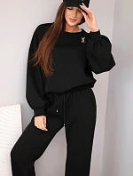 Dámska súprava maslová mikina s brošňou a rovné nohavice čierna