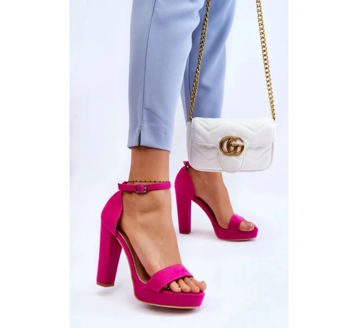 Semišové sandále na podpätku Fuchsia Spectacular Semišové sandále na podpätku Fuchsia Spectacular