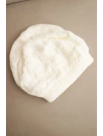 Dámská zimní čepice z vlny s ozdobným vzorem model 21782971 ecru - K-Fashion