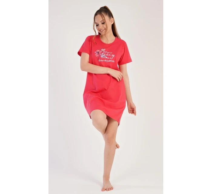 Dámská noční košile s krátkým rukávem model 18831612 - Vienetta Dámská noční košile s krátkým rukávem model 18831612 - Vienetta