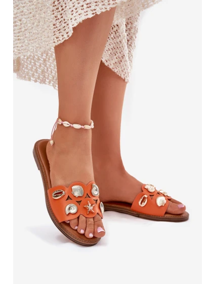 Dámské Pantofle Na Plochém Podpatku Se Zlatými Přívěsky Oranžové model 21699012 - Boto Dámské Pantofle Na Plochém Podpatku Se Zlatými Přívěsky Oranžové model 21699012 - Boto