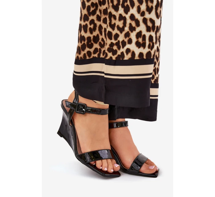 Dámské Sandály Na Klínu Černé model 21688991 - Boto