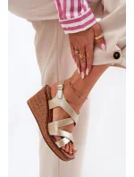 Model topánok na podpätku 212833 Krok v štýle Model topánok na podpätku 212833 Krok v štýle