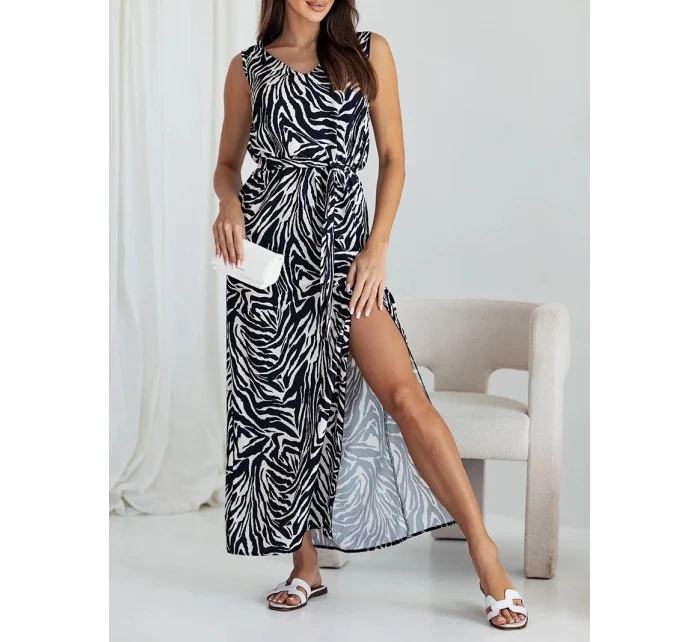 Jednoduché černé dámské šaty s páskem model 20119939 - Moon