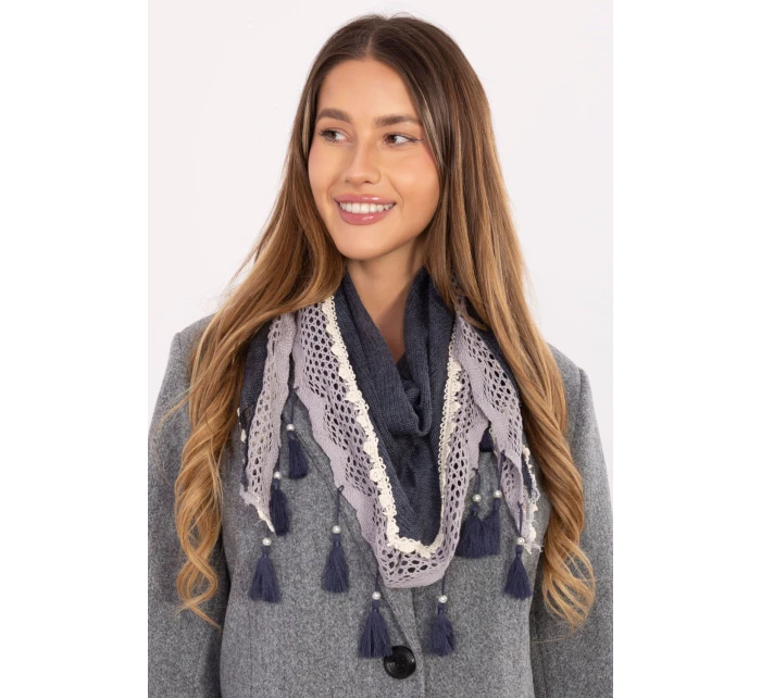 Šál model 220385 AT