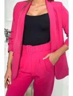 Elegantný set saka a nohavíc fuchsiovej farby