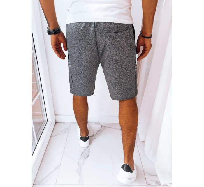 Pánské tmavě šedé teplákové šortky Dstreet model 21968893 - FashionStreet Pánské tmavě šedé teplákové šortky Dstreet model 21968893 - FashionStreet