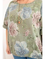 Dámská bavlněná halenka Plus Size s krátkým rukávem a květinovým vzorem khaki Dámská bavlněná halenka Plus Size s krátkým rukávem a květinovým vzorem khaki