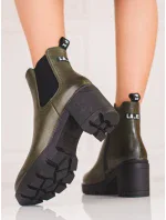 Pekné členkové topánky pre ženy zelené na širokom podpätku Pekné členkové topánky pre ženy zelené na širokom podpätku