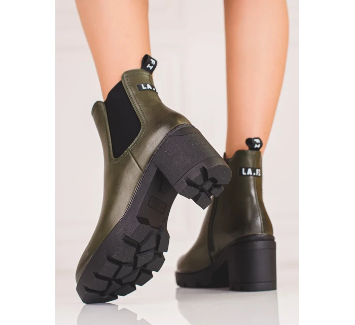 Pekné členkové topánky pre ženy zelené na širokom podpätku Pekné členkové topánky pre ženy zelené na širokom podpätku