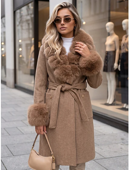 Płaszcz damski z odpinanym fango model 22404899 - FashionStreet Płaszcz damski z odpinanym fango model 22404899 - FashionStreet