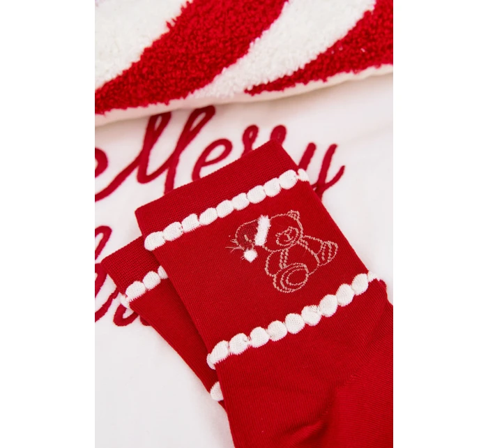 Dámské vánoční ponožky Medvídek v čepici Santa Claus červené