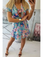 Květinové šaty s model 18746628 výstřihem mint - K-Fashion Květinové šaty s model 18746628 výstřihem mint - K-Fashion