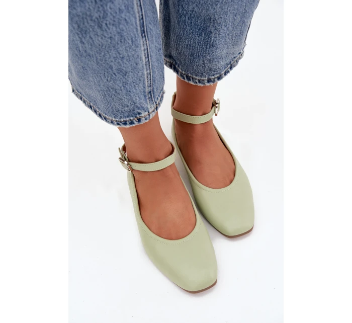 Dámské baleríny s páskem a sponou Zelené model 21747615 - Boto