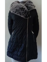 Dámska zimná bunda s kožušinou LD-5520 čierna - Goodlooking