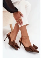 Lodičky s ihlovým podpätkom model 219822 Krok vo veľkom štýle