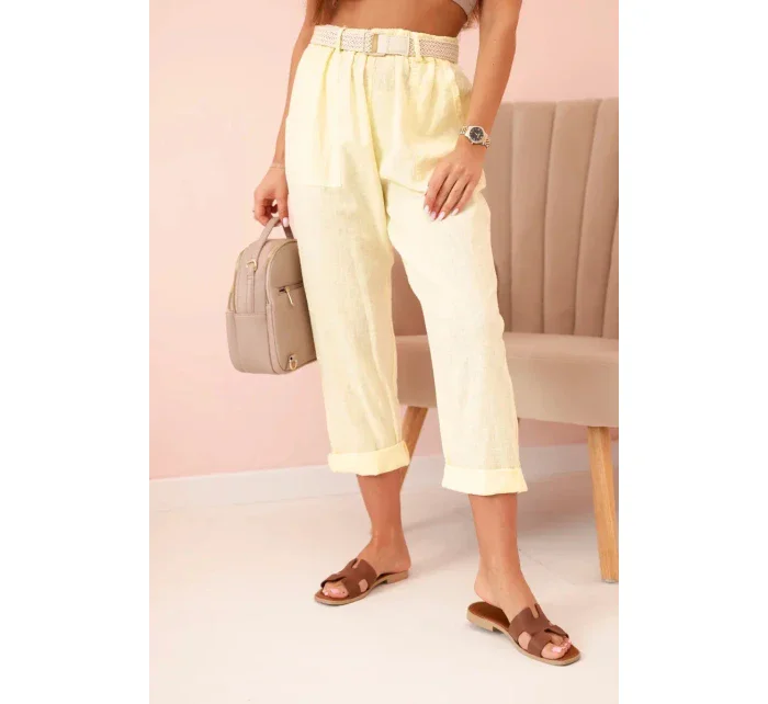 Dámské model 21035583 kalhoty s bavlnou a páskem žluté - K-Fashion
