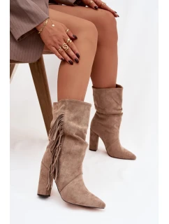 Topánky na podpätku model 221128 Krok vo veľkom štýle