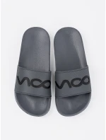 Klasické sivé a strieborné dámske ponožky na plochom podpätku Klasické sivé a strieborné dámske ponožky na plochom podpätku