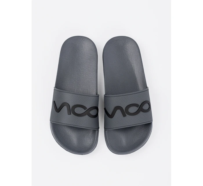 Klasické sivé a strieborné dámske ponožky na plochom podpätku Klasické sivé a strieborné dámske ponožky na plochom podpätku