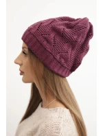 Dámska zimná čiapka s vlnou a štrukturálnou tkaninou K432 tmavo fialová