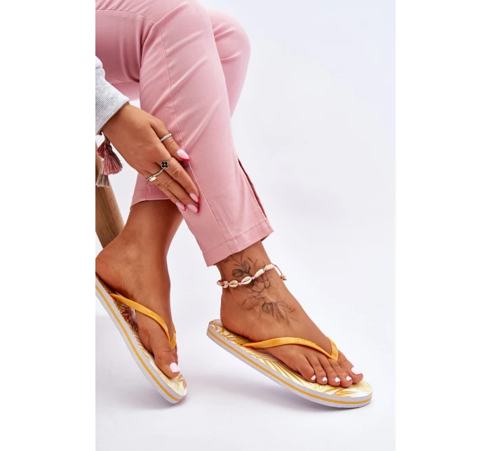 Dámské módní žabky Big Star model 21610750 žluté - Big Star Shoes