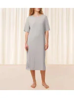 Dámska nočná košeľa Timeless Sensuality NDK SSL - Triumph Dámska nočná košeľa Timeless Sensuality NDK SSL - Triumph