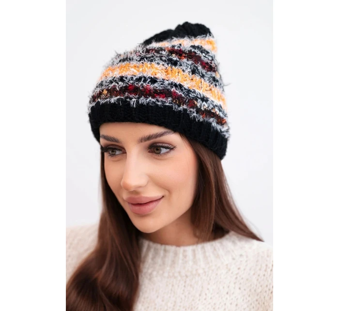 Dámská zimní vlněná čepice s ozdobnými krystalky K399 černá Dámská zimní vlněná čepice s ozdobnými krystalky K399 černá