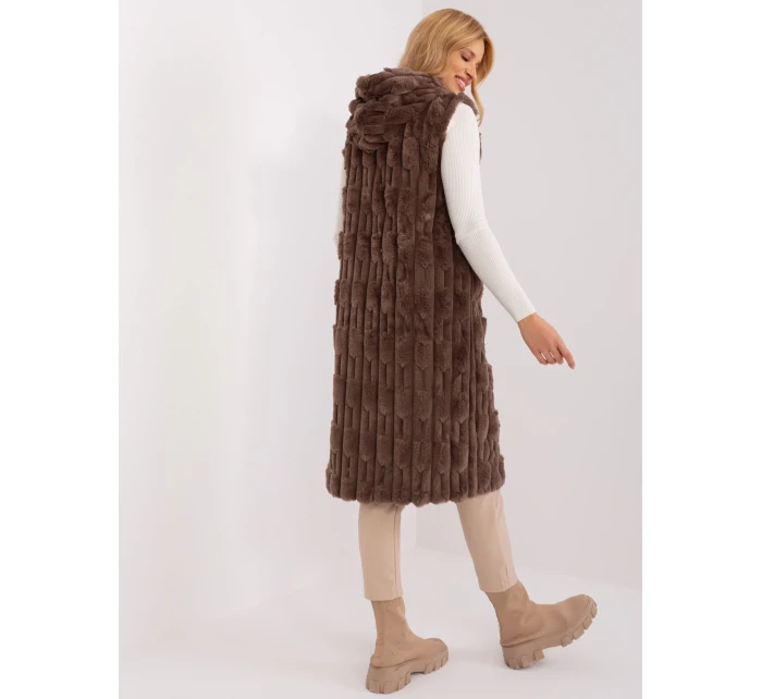 Vesta AT KZ 2368 1.07 hnedá